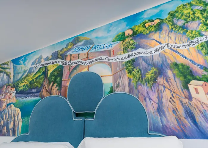 Dipinto Baccofurore Hotel