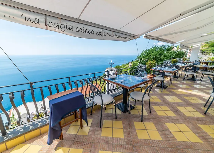 Hotel Dipinto Baccofurore