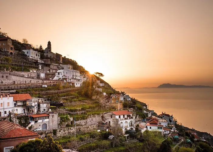 Dipinto Baccofurore Hotel