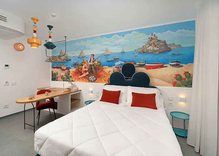 Dipinto Baccofurore Hotel