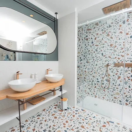 Dipinto Baccofurore Hotel 4*