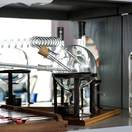 Dipinto Baccofurore Hotel